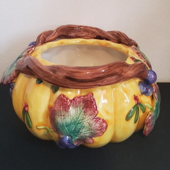 Vintage Fitz and Floyd Pumpkin Shaped Bowl - Picture 3 of 9